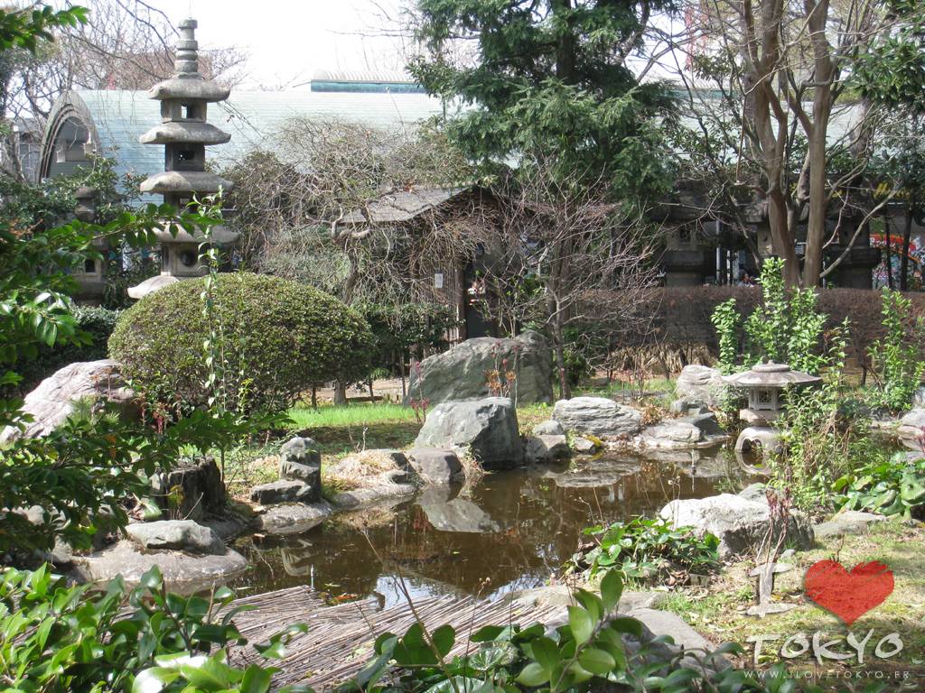 Ueno Toshogu Shrine