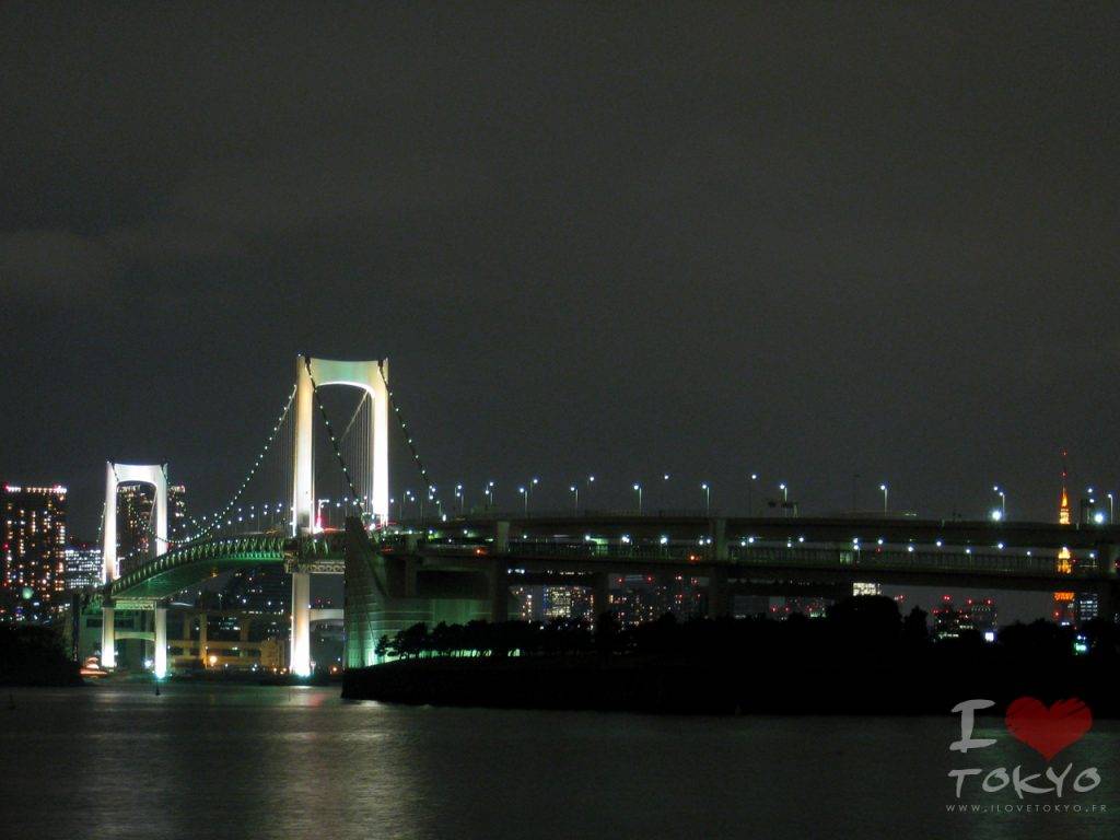 Rainbow Bridge la nuit